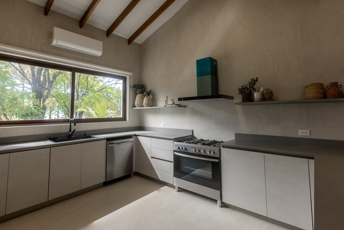 Cocina completa de Casa Zola